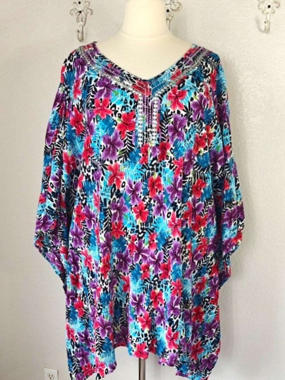 Swimsuits For All 5X/30/32 Jeweled Caftan Cover Up Cotton Gauze
